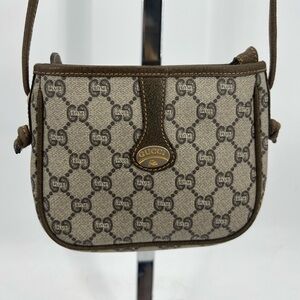 Vintage Gucci plus crossbody bag